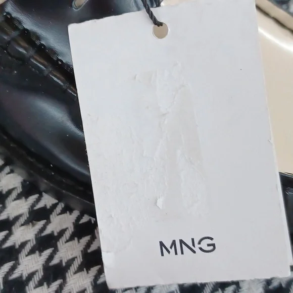 MNG Mango Leather Spectator Loafer NWT - Picture 9 of 9